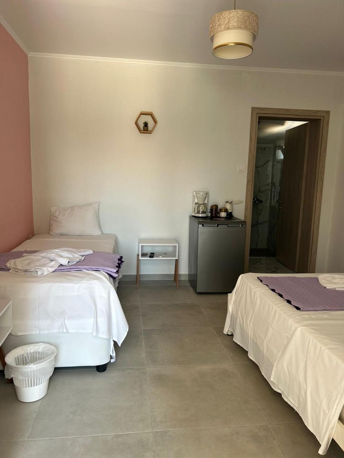Amaya Pine Rooms Keramoti  Extérieur photo